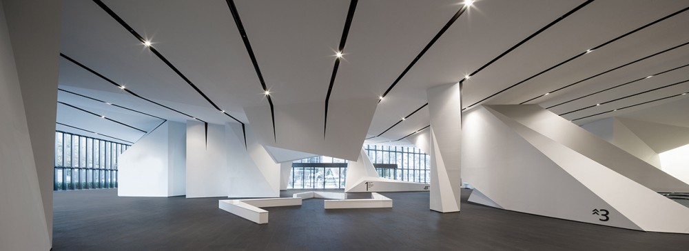 Model Home Gallery / NADAAA