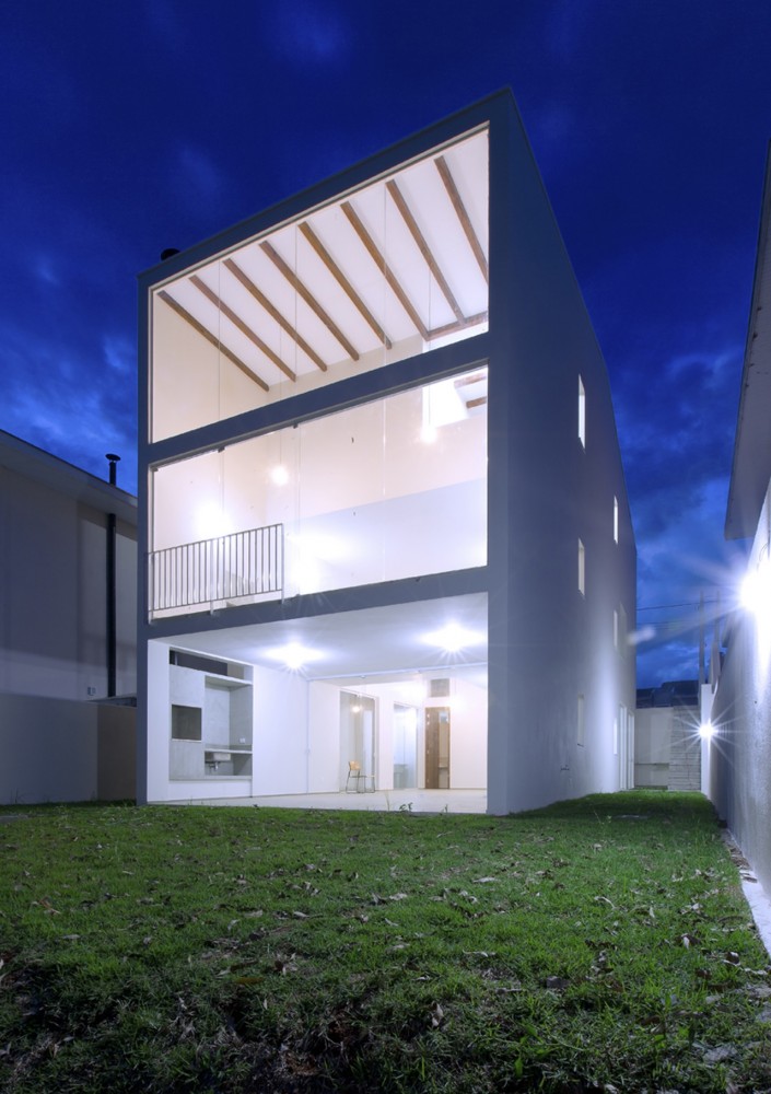 Floradas House / Obra Arquitetos
