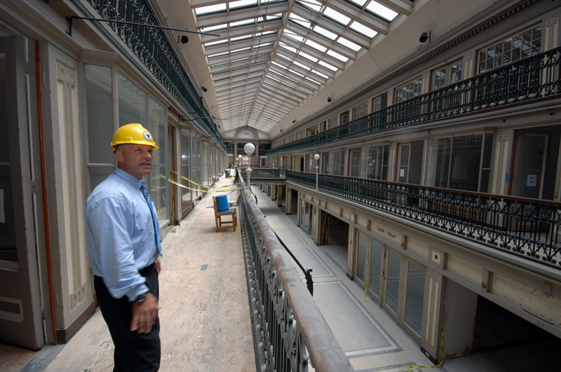 Refurbishing America’s Shopping Mall