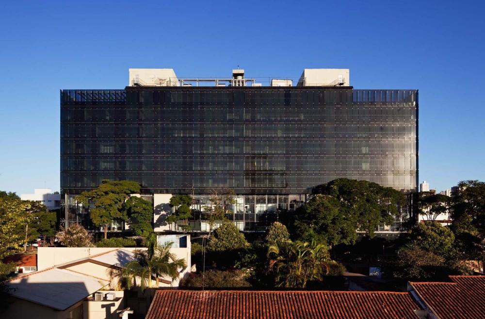 Regional Labor Court / Corsi Hirano Arquitetos + Reinaldo Nishimura