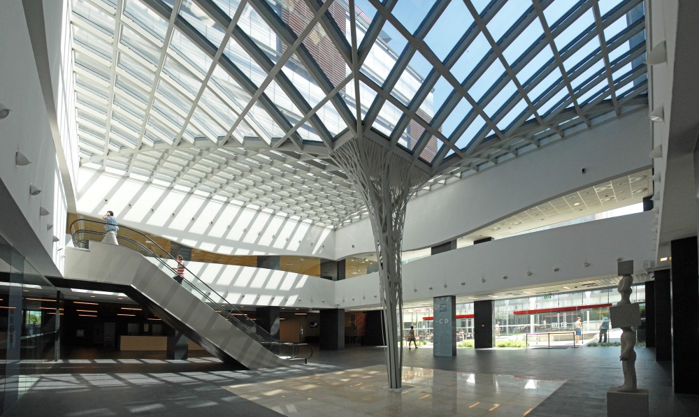 City Buisness Centre / Andreescu & Gaivoronschi