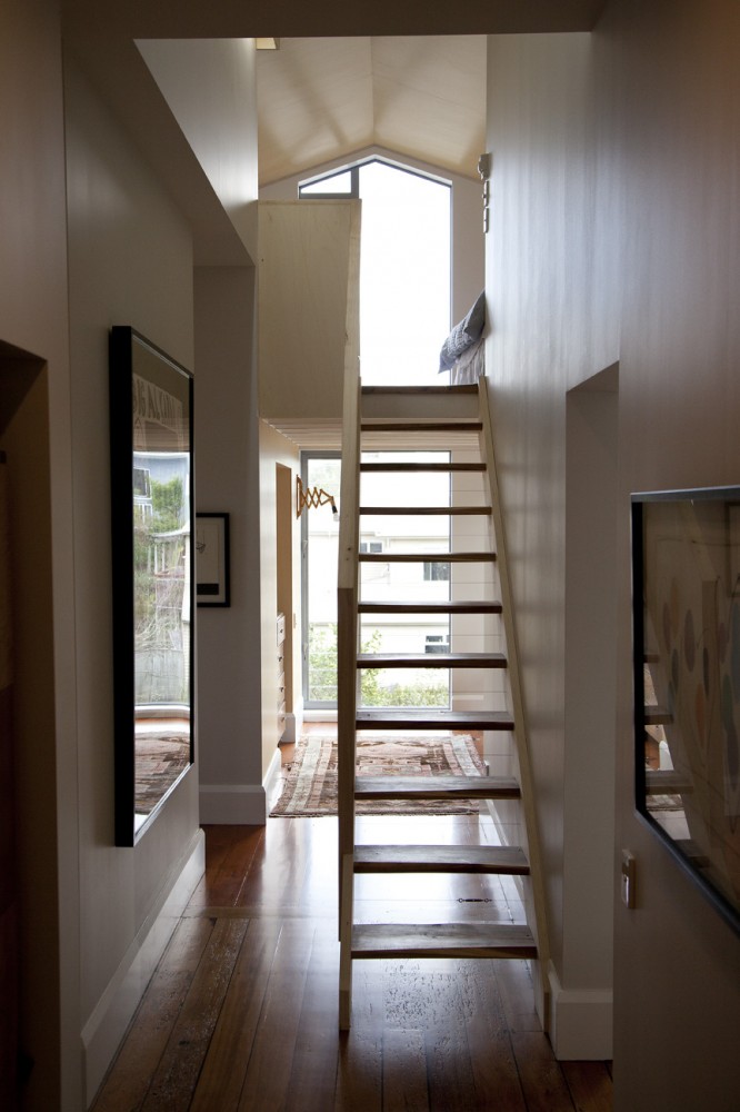 Thomson Cottage Renovations and Addition / Bonnifait + Giesen