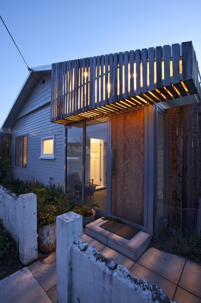 Thomson Cottage Renovations and Addition / Bonnifait + Giesen