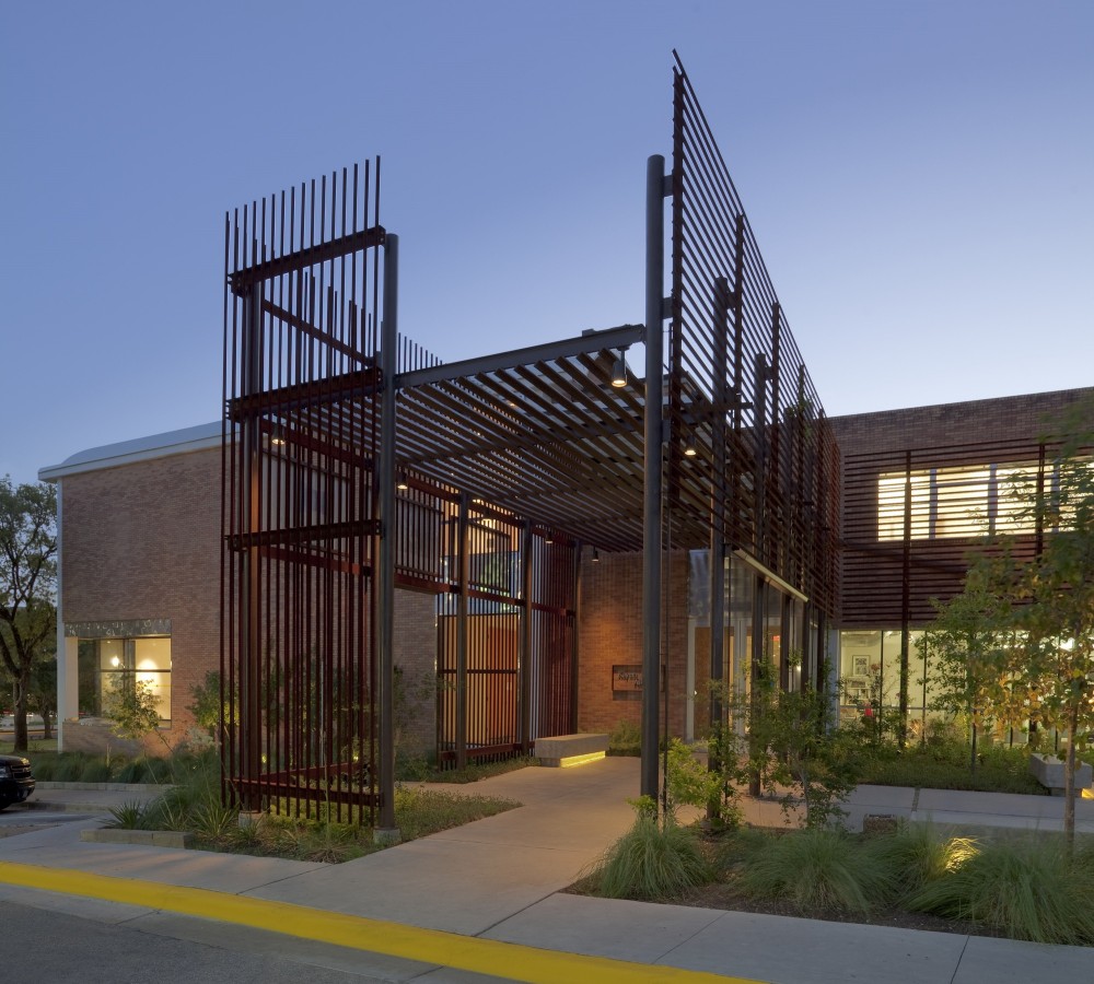UT Visual Arts Center / Lake|Flato Architects