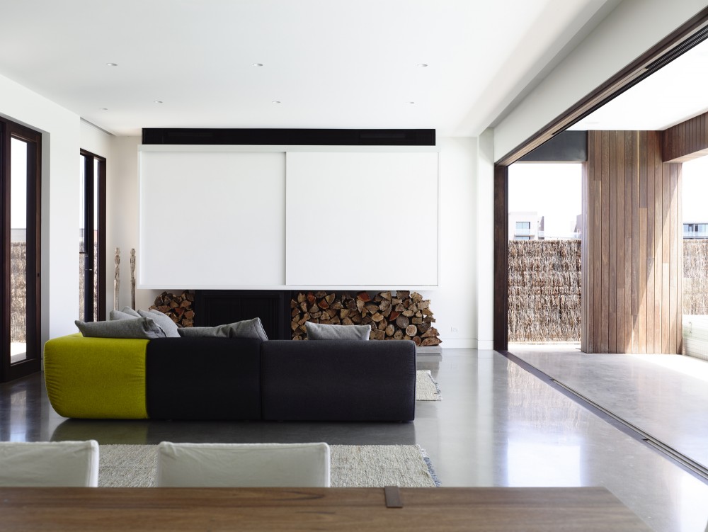 Torquay House / Wolveridge Architects