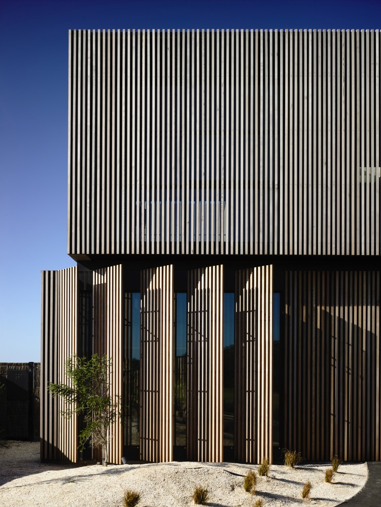 Torquay House / Wolveridge Architects