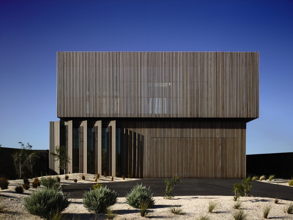 Torquay House / Wolveridge Architects