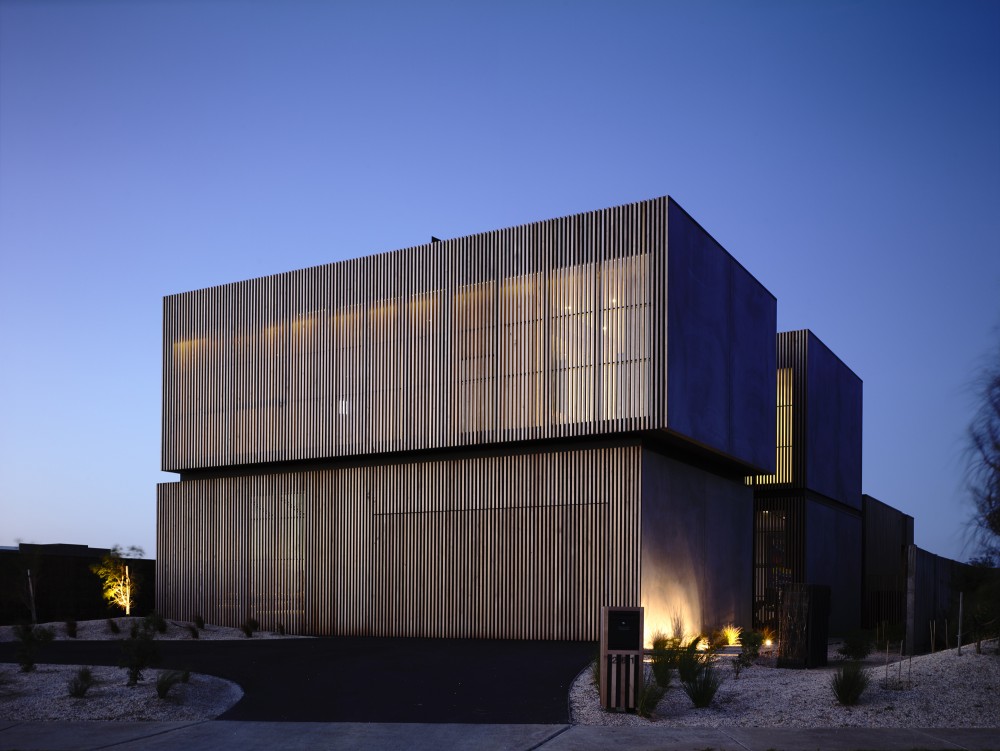 Torquay House / Wolveridge Architects