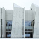 University Of Versailles Science Library / Badia Berger Architectes University Of Versailles Science Library / Badia Berger Architectes © David Boureau