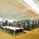 University Of Versailles Science Library / Badia Berger Architectes University Of Versailles Science Library / Badia Berger Architectes © David Boureau