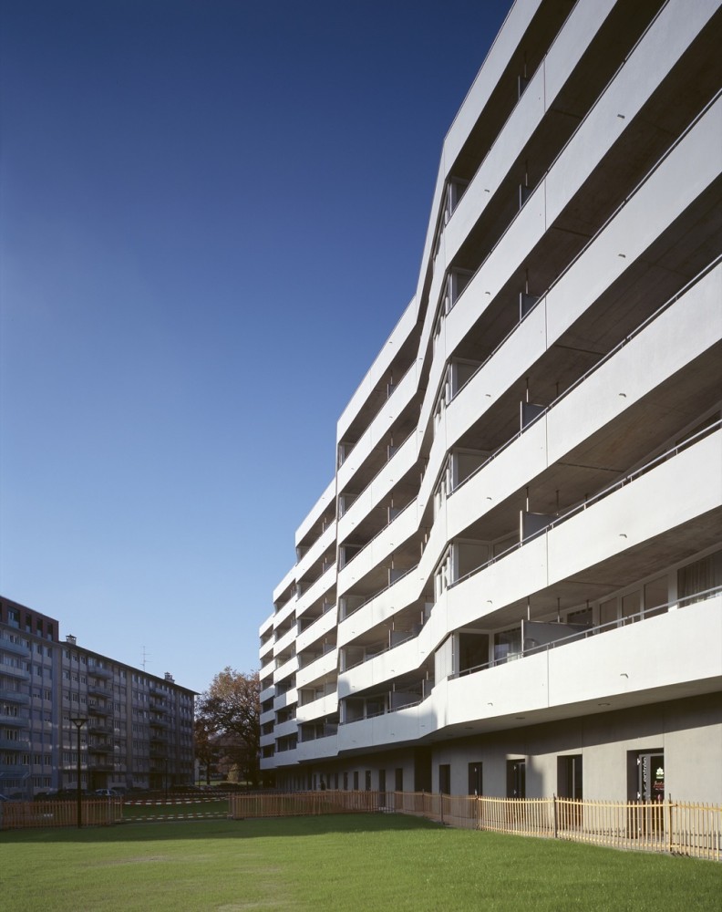 120 affordable appartments / meier + associés architectes  + Burckhardt Partner