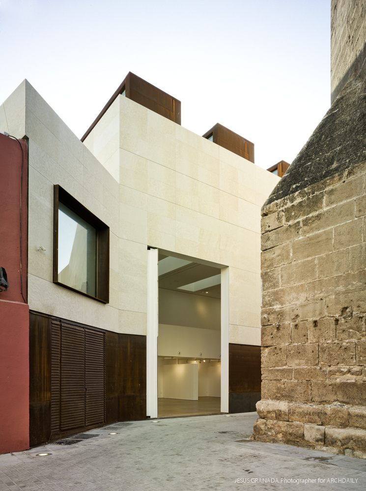Museum Almería / Juan Alberto Morillas Martín + Francisco Salvador Granados + José María García Ramírez