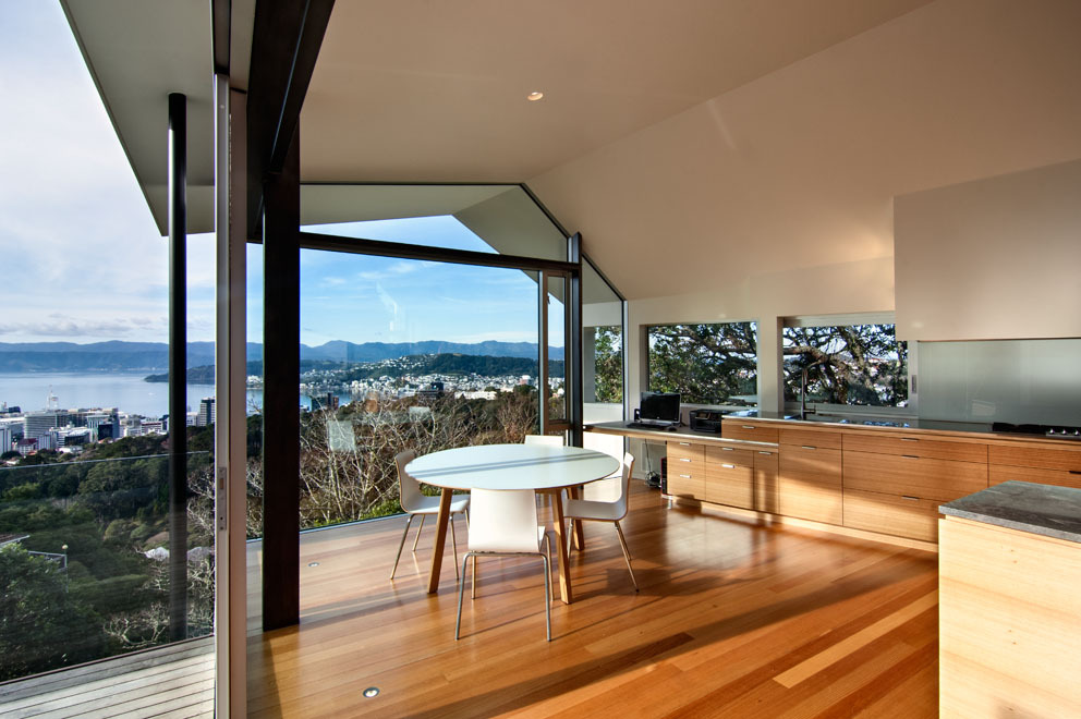 Seaview House / Parsonson Architects