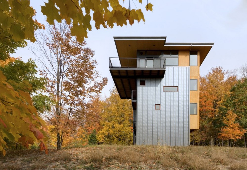 Glen Lake Tower / Balance Associates, Architects