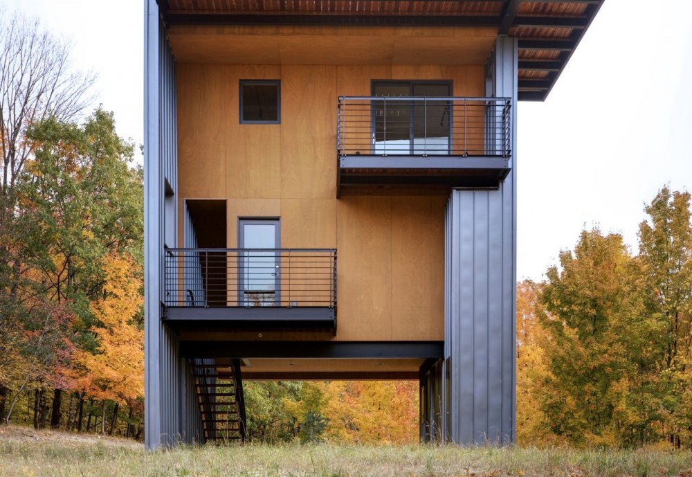 Glen Lake Tower / Balance Associates, Architects