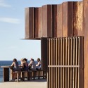 Third Wave Kiosk / Tony Hobba Architects Third Wave Kiosk / Tony Hobba Architects © Rory Gardiner
