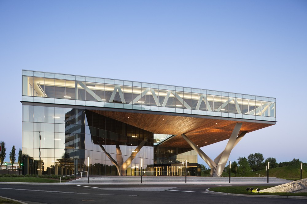 Centra Metropark / KPF