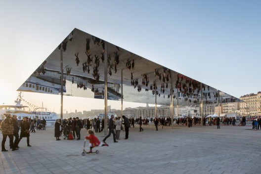 © Nigel Young / Foster + Partners