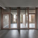 Willebroek Administration Building / BRUT © Thomas de Bruyne