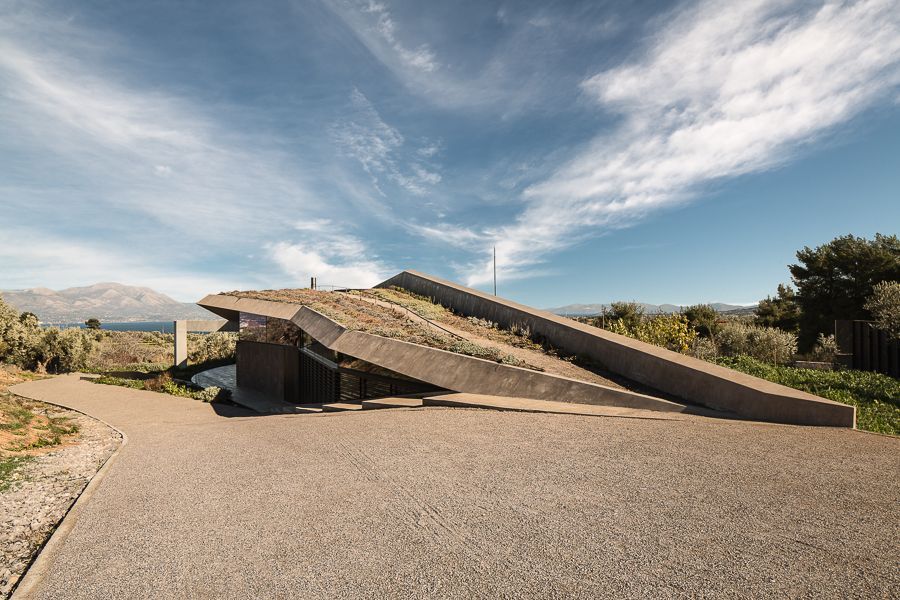 House in Sikamino / Tense Architecture Network