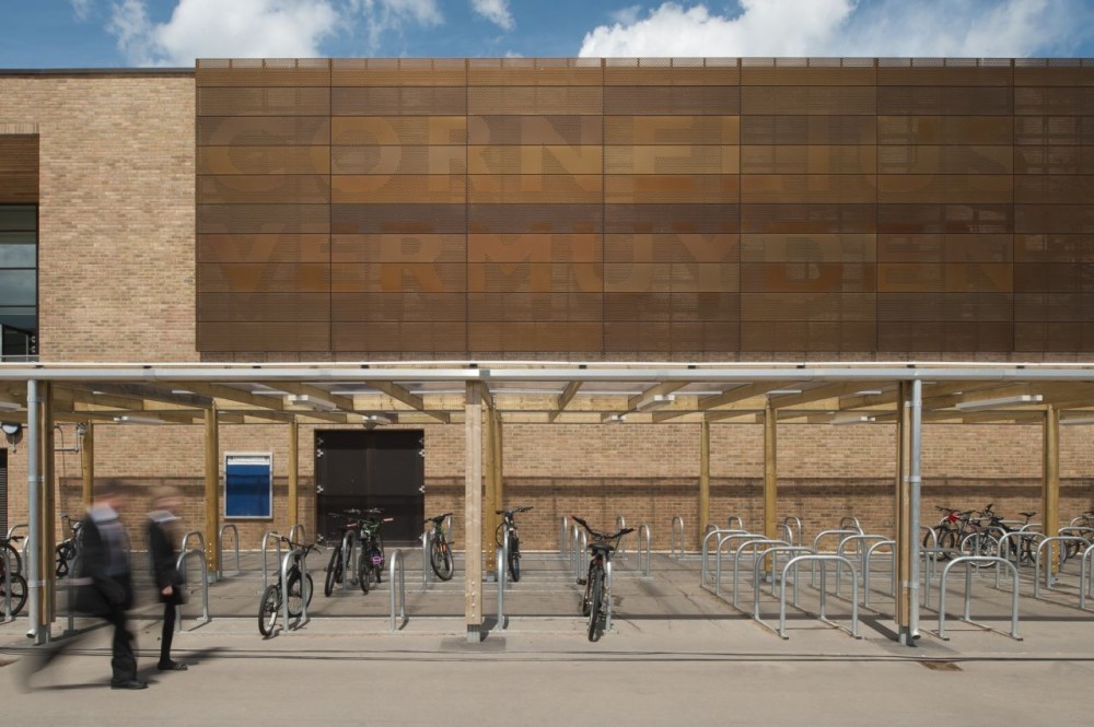Cornelius Vermuyden School / Nicholas Hare Architects