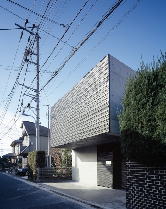© Masao Nishikawa
