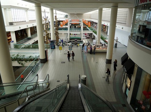 Southdale Center, the first modern mall in the world, designed by Victor Gruen, in Edina, Minnesota, USA. Image via Wikimedia User Bobak Ha'Eri