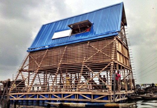 Makoko Floating School / NLE Architects