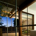 Like a Houseboat / Shipley Architects © Charles Davis Smith