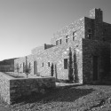 Syros House / Myrto Miliou © Erieta Attali