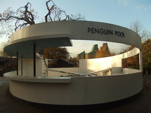 Penguin Pool. Image © Flickr User Matt from London