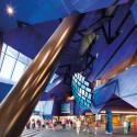 © John Gollings