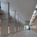 Ballyroan Library / Box Architecture Ballyroan Library / Box Architecture © Paul Tierney