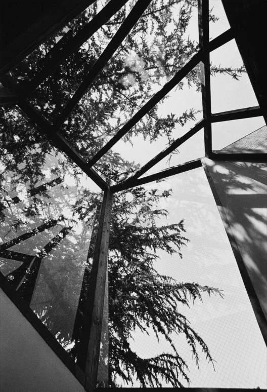 Gehry Residence / Santa Monica, California, 1978 / Frank O. Gehry / Photographs by Grant Mudford / Gelatin silver prints, 16” x 20” / Image courtesy of the artist.