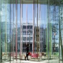 Sugamo Shinkin Bank, Ekoda Branch / Emmanuelle Moureaux Architecture + Design © Daisuke Shima