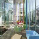 Sugamo Shinkin Bank, Ekoda Branch / Emmanuelle Moureaux Architecture + Design © Daisuke Shima