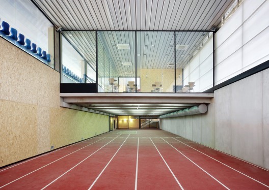 Pista de Atletismo de Calvià / Niu Arquitectura