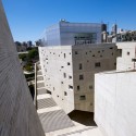 The Saint Joseph University Campus of Sports and Innovation. Image © 109 Architectes