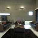 The Brick House / Hiren Patel Architects The Brick House / Hiren Patel Architects © Sebastian Zachariah