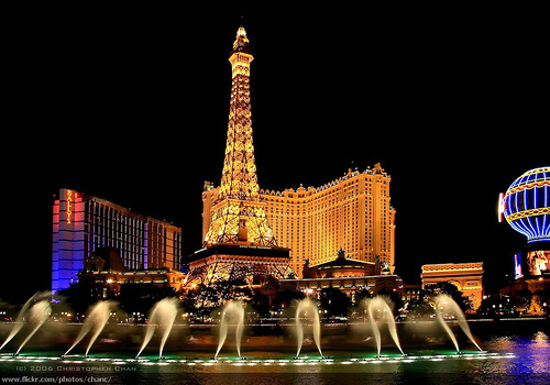 The Eiffel Tower in Las Vegas. Image © Flickr User CC Christopher Chen