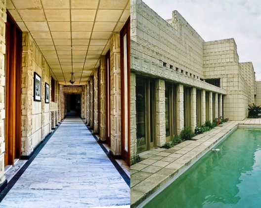 Ennis House / Frank Lloyd Wright. Images © Flickr Users Troy Holden (left) and curls q (right)