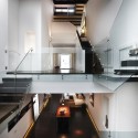 128G Cairnhill Road / RichardHO Architects Courtesy of Vineyard Productions
