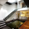 128G Cairnhill Road / RichardHO Architects Courtesy of Vineyard Productions