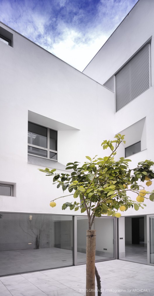 © Jesús Granada