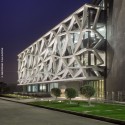 EIGHT Office Complex / PEOPLE © George Fakaros