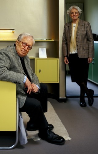 Robert Venturi and Denise Scott Brown. Image © Frank Hanswijk