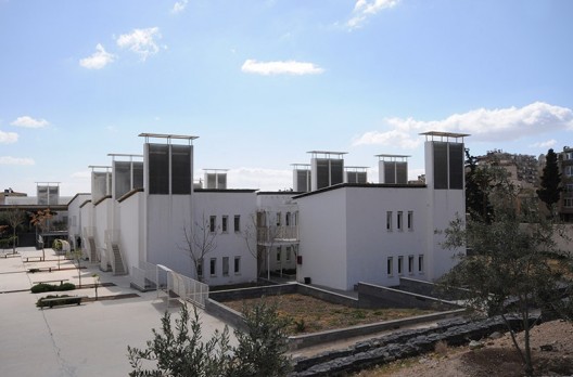 Lycée Français Charles de Gaulle, Damascus, Syria / Ateliers Lion Associés, Dagher Hanna & Partners © AKAA / Alhadi Albaridi