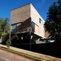 Estudio Terra240 / Arquitetos Associados © Leonardo Finotti