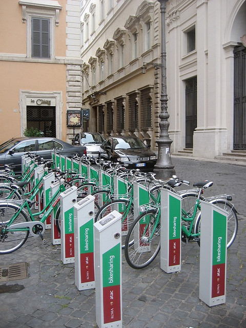 Bike-Share in Rome; © Flickr User DearEdward; Licensed via Creative Commons