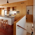 Suburban Beach House / David Barr + Ross Brewin Suburban Beach House / David Barr + Ross Brewin © Robert Frith